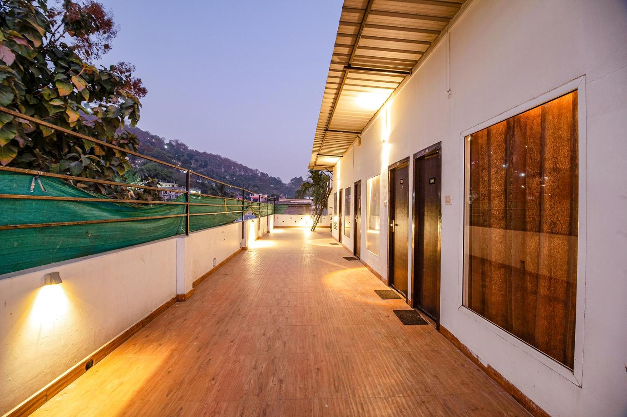 Hotel Fabexpress Anurag Residency Guwahati Zewnętrze zdjęcie